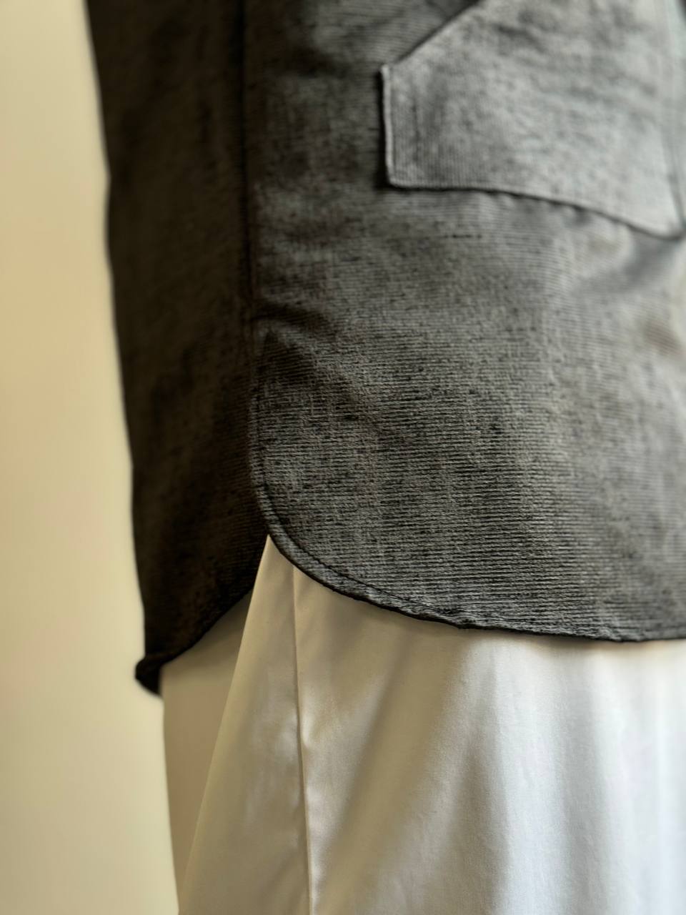 PRÉCOMMANDE - Gilet homme à Capuche jacquard HAQQAN